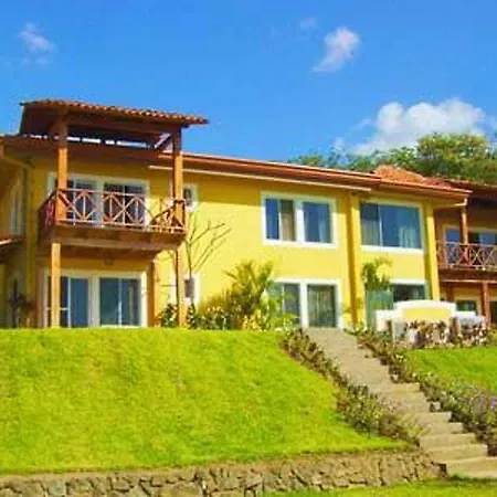 Catalinas Beach Hotel